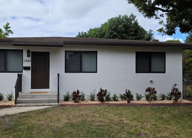 Photo - 2440 Southwest 64th Avenue, Miami, FL 33155 - 3 BR 1 BA single-family home