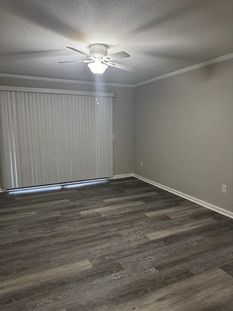 Building Photo - 26 Willowick Dr