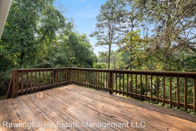 Foto del edificio - 3 br, 1.5 bath House - 5 Evelake Drive