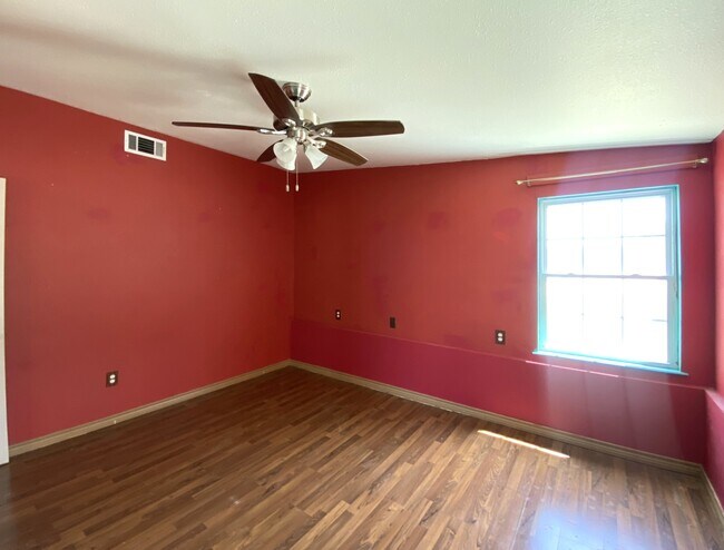 Foto del edificio - 2776 County Road 3430