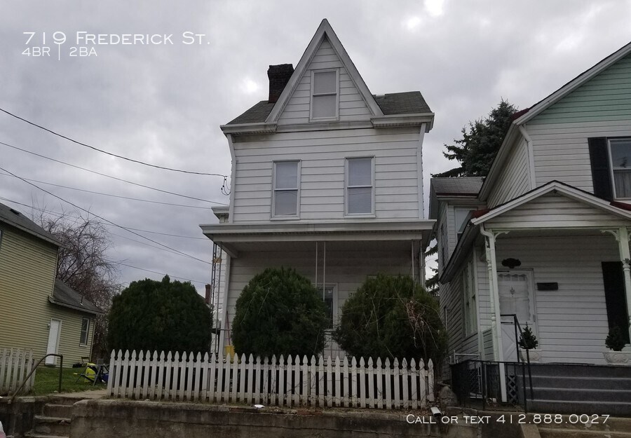 Primary Photo - 4 Bedroom McKees Rocks House