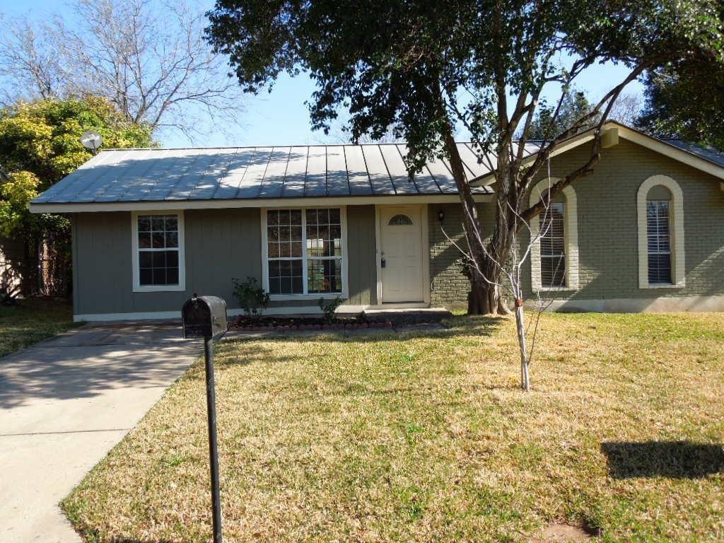 Primary Photo - 500 Seminole Dr