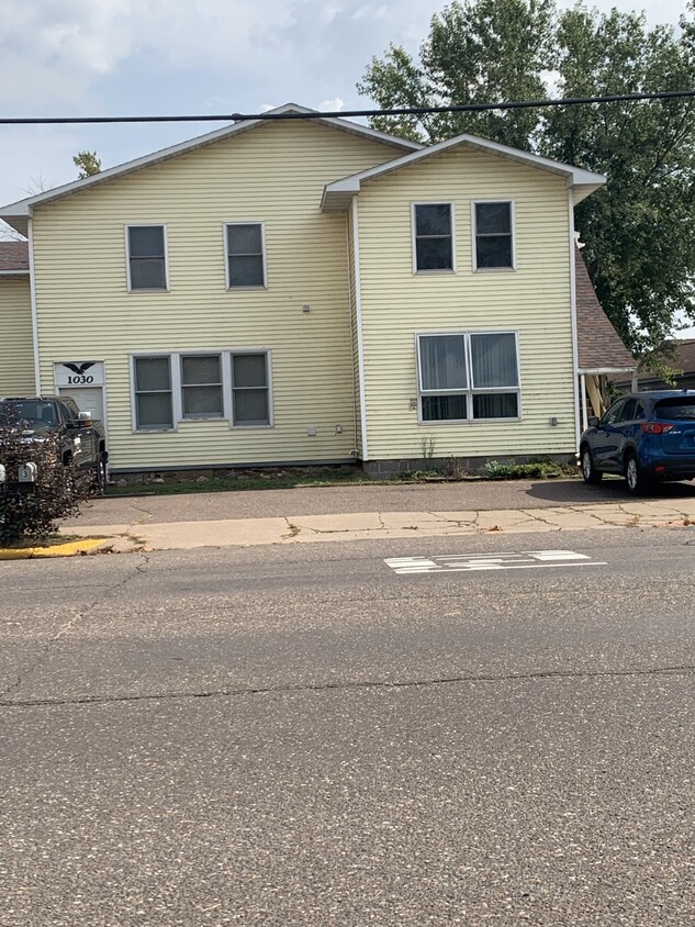 Primary Photo - 1030 2nd St