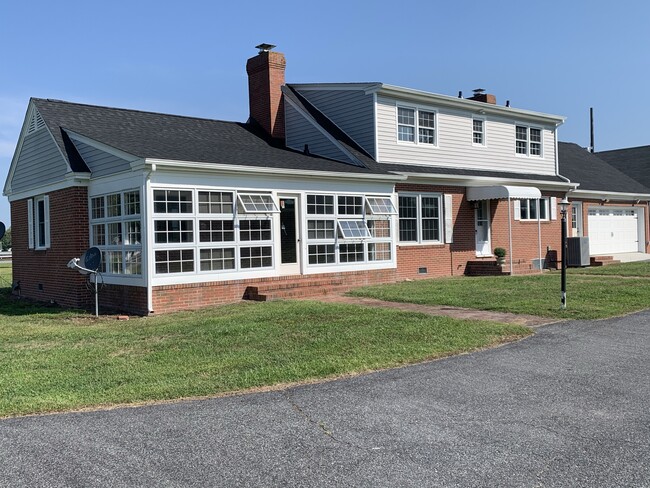Building Photo - 7170 Worcester Hwy