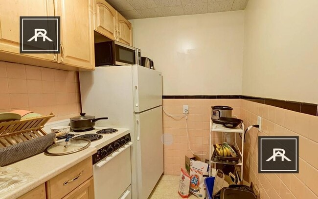 Building Photo - 0 bedroom in Brookline MA 02446