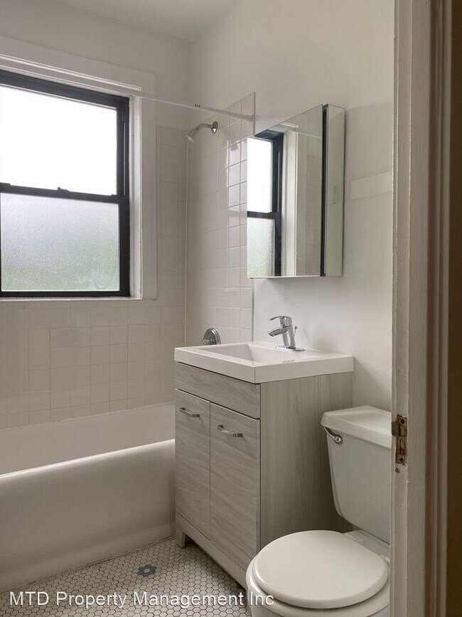Foto del edificio - 4505 N Lincoln Ave