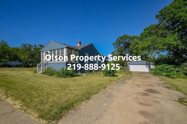 Building Photo - 2157 Marshall Pl
