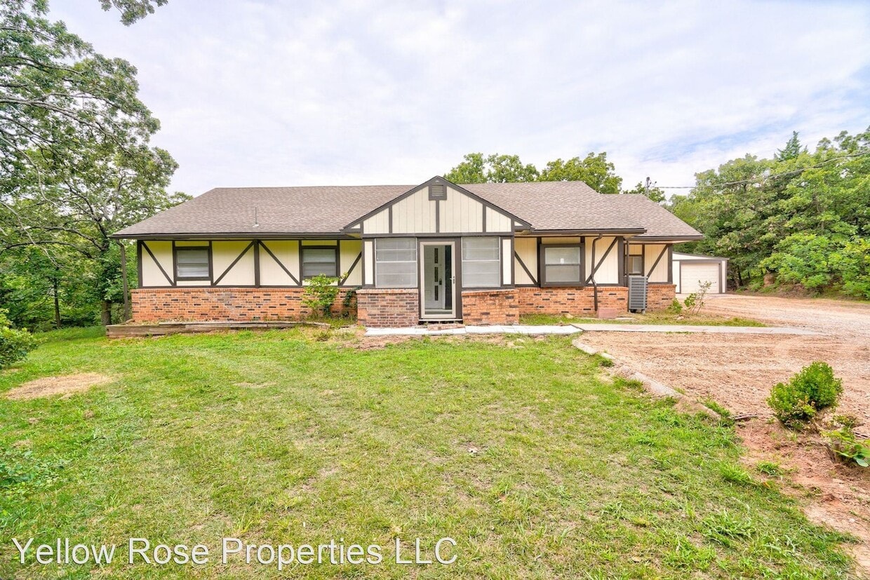 Primary Photo - 3 br, 2 bath House - 11701 Jeffery Road