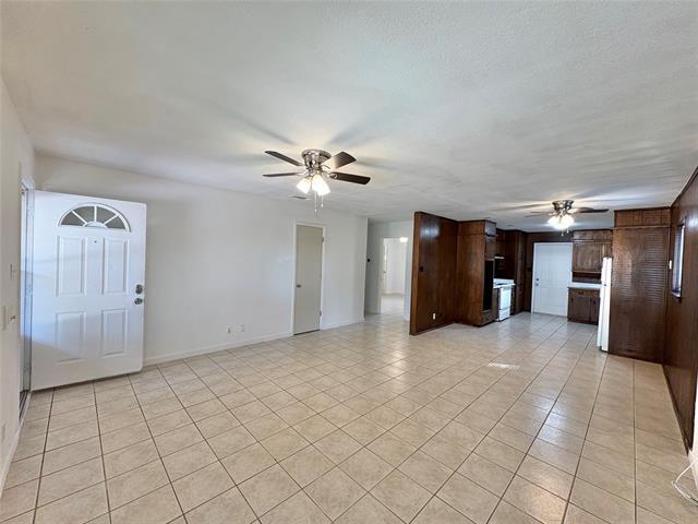 Foto principal - 4925 Geddes Ave