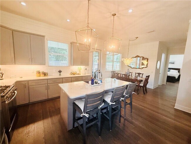 Foto del edificio - 3 Lake View Cottages Ct