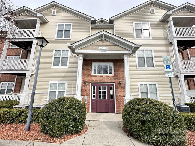Foto del edificio - 11248 Hyde Pointe Ct