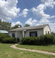Building Photo - 2460 Lockbourne Rd