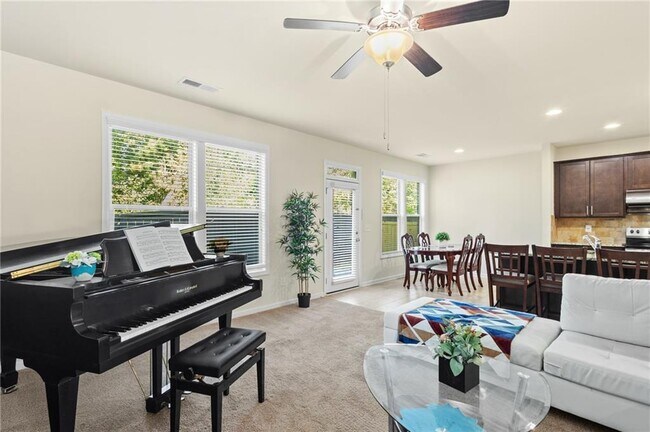 Foto del edificio - 4275 Almanor Cir