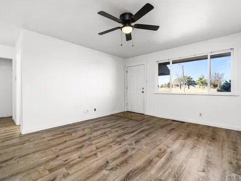 Building Photo - 1634 Hollywood Dr