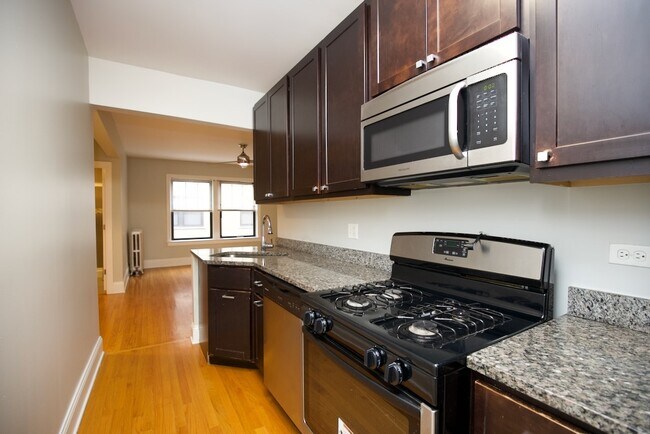 Foto del edificio - 4742 S Woodlawn Ave