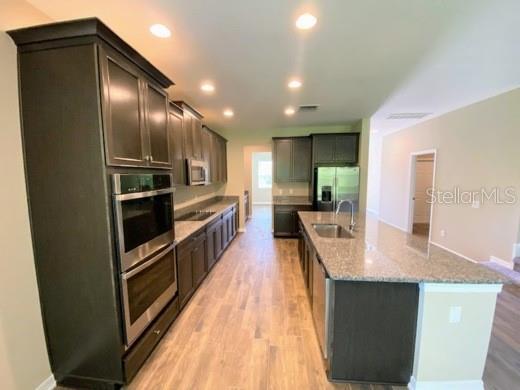Foto del edificio - 16140 Monterey Greens Cir