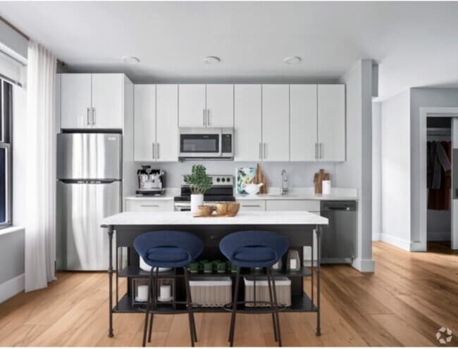 Building Photo - W. 151st, Broadway