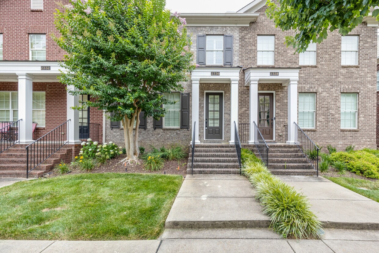 Primary Photo - 2330 Clare Park Dr