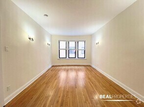 Building Photo - 4040 N Ashland Ave