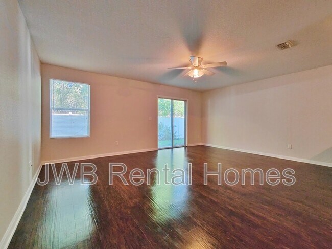 Building Photo - 7140 Timmerman Ln