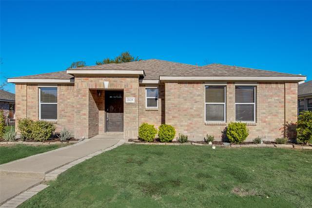 Primary Photo - 2125 Lone Pecan Dr