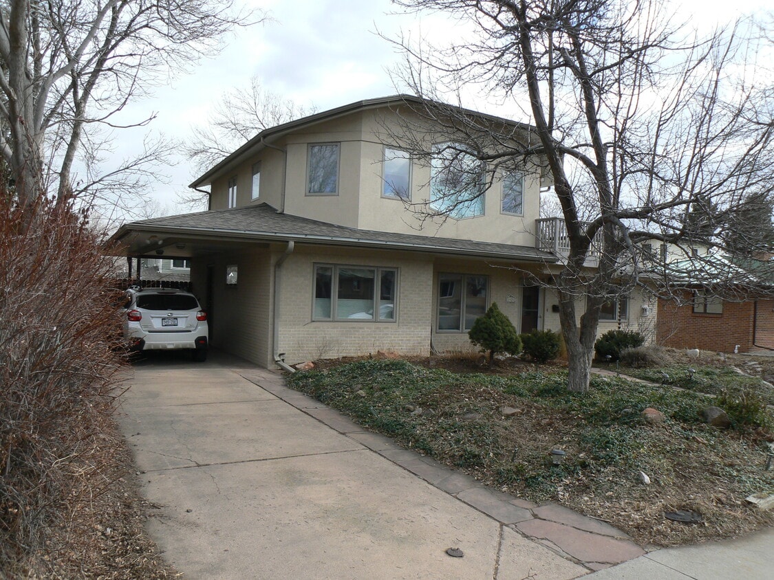 Primary Photo - 2920 16th St