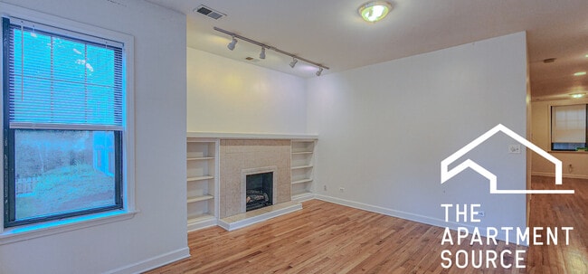 Building Photo - 832 Seward St