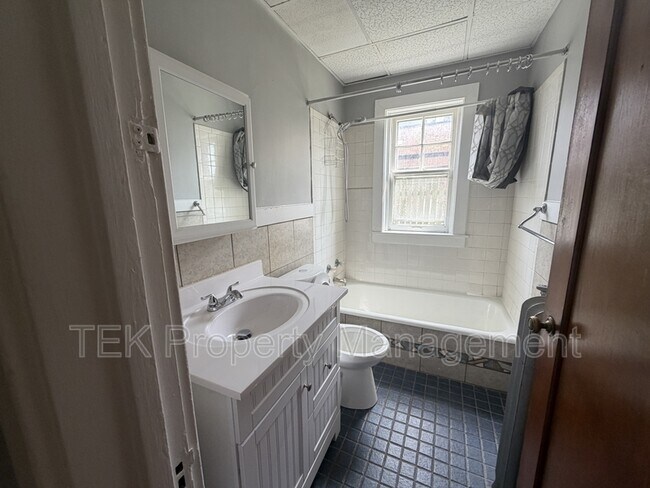 Foto del edificio - 189 Lake Ave