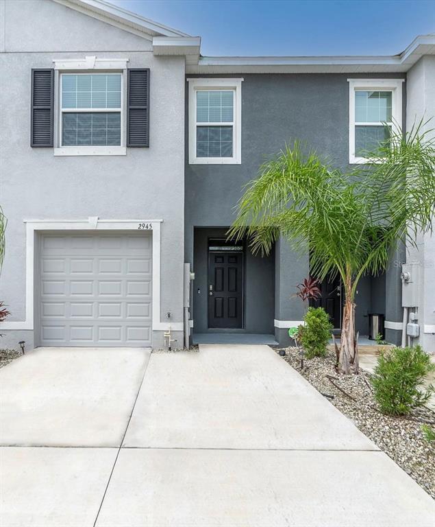 Building Photo - 2945 Suncoast Plains Dr