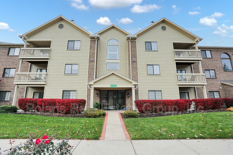 Foto principal - 8750 Yardley Ct
