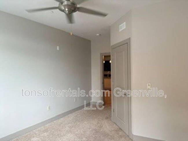 Building Photo - 98 E McBee Ave.