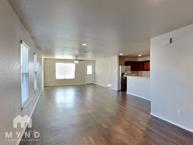 Foto del edificio - 7610 Twin Pine Ct