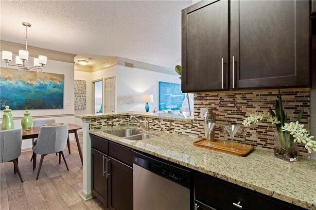 Building Photo - 10055 Jones Bridge Rd