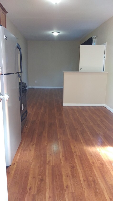 Foto principal - 949 San Pablo Ave