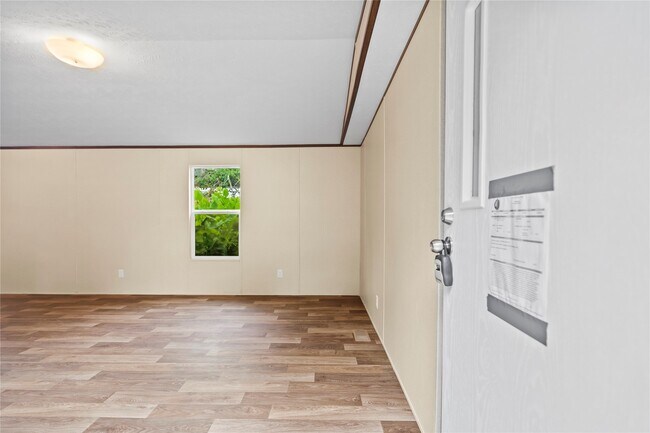 Foto del edificio - 202 S Trice St