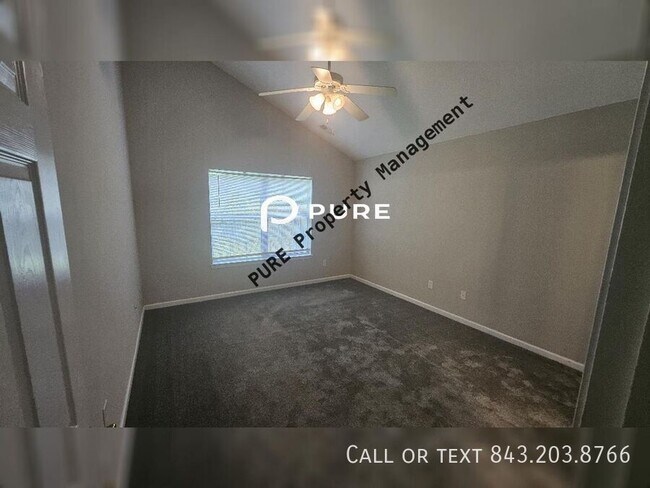 Foto del edificio - 9318 Ayscough Rd