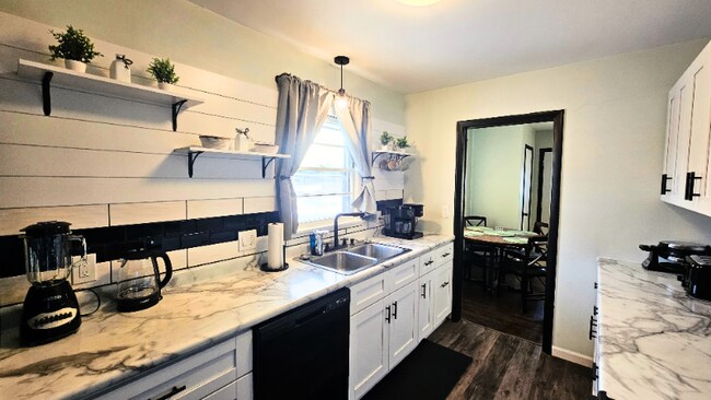 Foto del edificio - 7433 15th Ave S