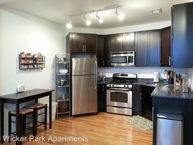 Building Photo - 1355 W Ohio St