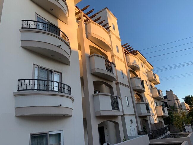 Foto del edificio - 11848 Kiowa Ave