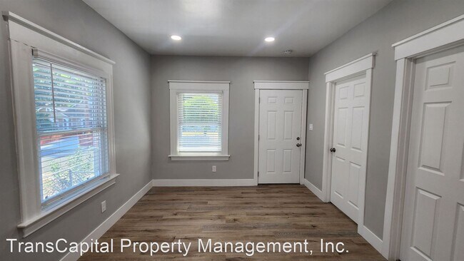 Building Photo - 3 br, 1 bath House - 2810 42nd Street