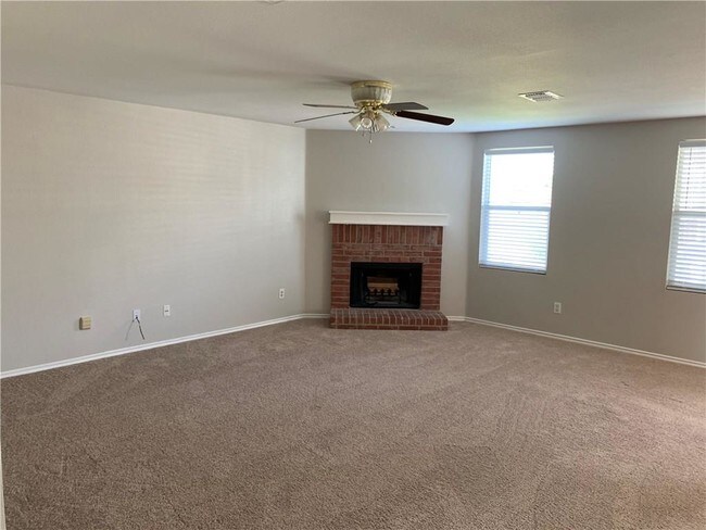 Building Photo - 2601 Teal Cove Ln