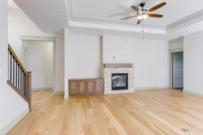 Building Photo - House backs onto a lush 7-acre Dog Park!