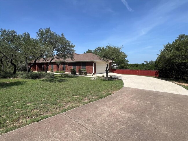 Building Photo - 10400 W Cave Loop