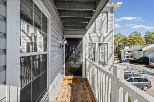 Building Photo - 907 Augusta Dr