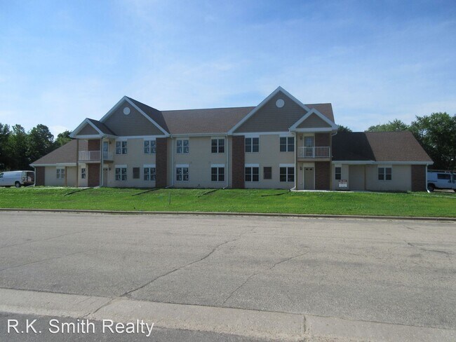 Building Photo - 553 W Sunset Dr