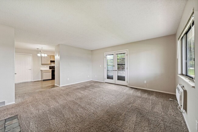 Building Photo - 2193 35th Ave Ct