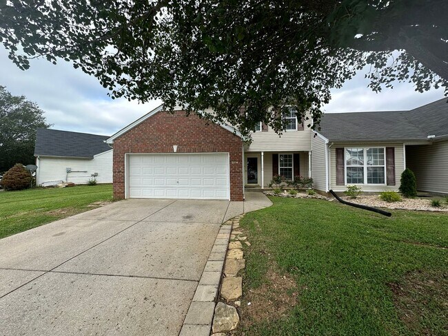 Building Photo - 2014 Stoney Meadow