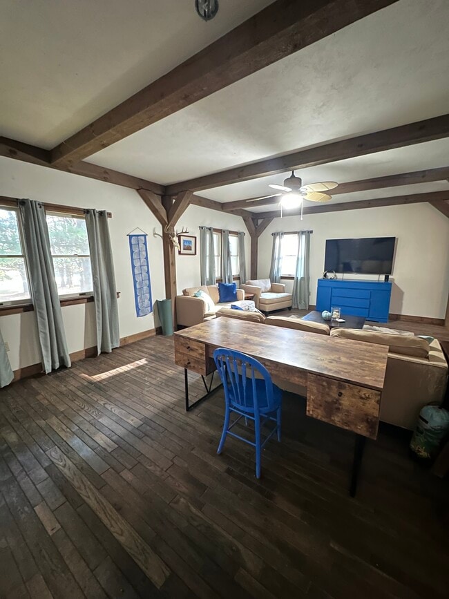 Foto del edificio - 1474 Trumansburg Rd