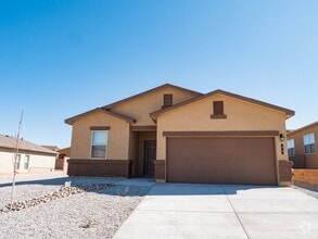 Building Photo - 44 Hermanos Loop
