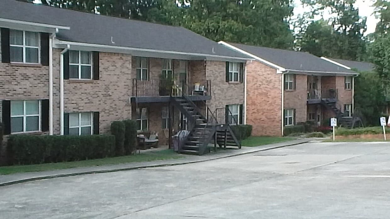 Foto del edificio - 12322 Chicamauga Trail SE